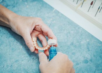 Zahnersatz aus dem Dentallabor in Hildesheim