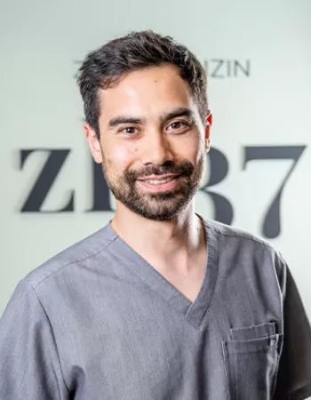 Zahnarzt Robin Quante - Zahnarzt für Parodontitis Hildesheim